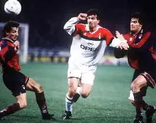 离谱!AC米兰赛后主帅复盘窗口期AC米兰调整名单以备国王杯,国际比赛日塞维利亚备战足总杯(ac米兰近况) 离谱!AC米兰赛后主帅复盘窗口期AC米兰调整名单以备国王杯,国际比赛日塞维利亚备战足总杯(ac米兰近况)