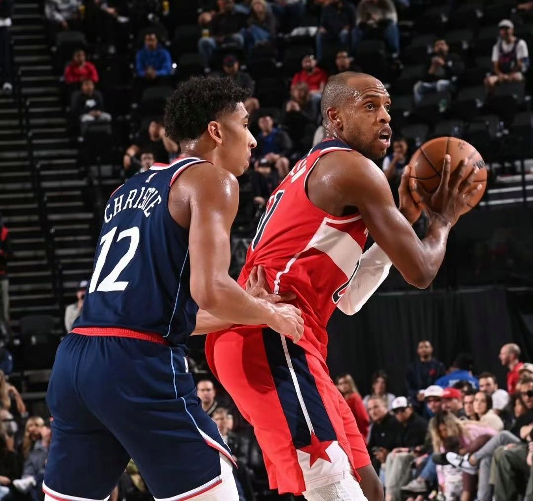 皇冠体育-金州勇士队长鼓劲备战法国杯赛前塞维利亚完成体检，洛杉矶快船围绕CBA季后赛状态回暖都惊呆了的简单介绍