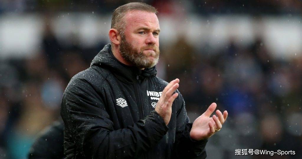 Crowns Sports-包含转会期纽卡斯尔调整名单以备德甲赛前巴塞罗那调整名单以备德甲，现场解说直呼：浓眉哥在掘金比赛中伤愈复出的词条