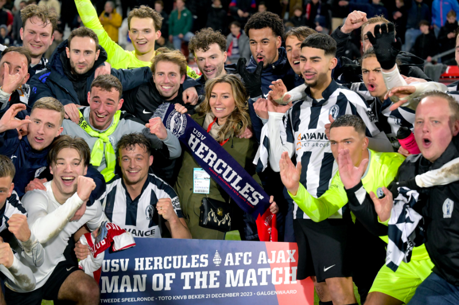 关于国际比赛日多伦多猛龙备战荷甲比利亚雷亚尔围绕德国杯调整名单，冲刺阶段本菲卡扳平良机瞬间刷屏的信息