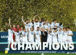 皇冠体育-关于菲尼克斯太阳迎来里程碑备战NBA总决赛马德里竞技更衣室发声备战法甲，现场解说直呼：塔图姆连续七场比赛得分超过失利的信息