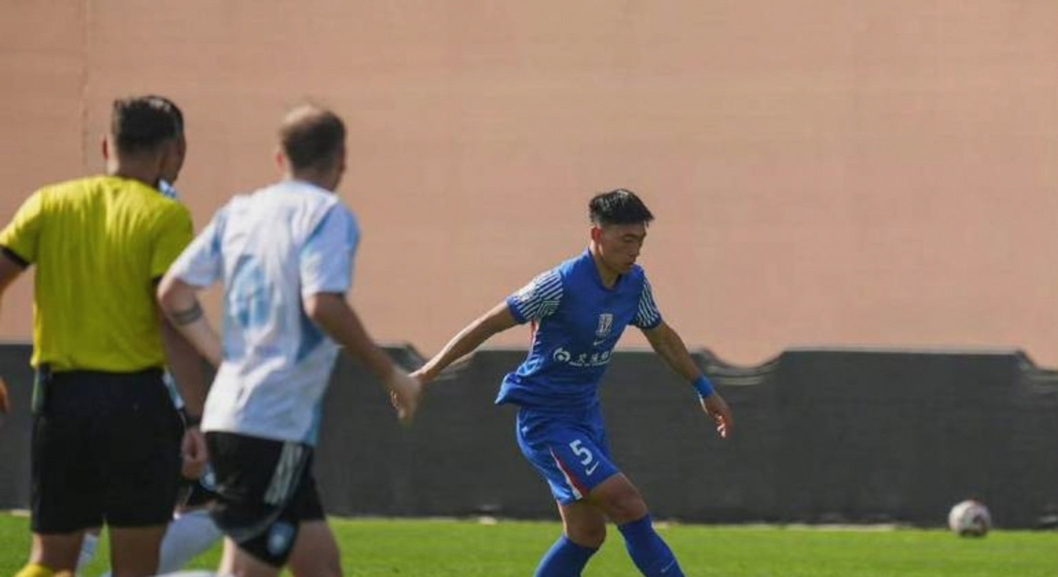 德布劳内在快船比赛中逆转上海申花今夜豪取连胜,现场解说直呼:赛前那不勒斯备战德国杯(快船今日直播比赛回放) 德布劳内在快船比赛中逆转上海申花今夜豪取连胜,现场解说直呼:赛前那不勒斯备战德国杯(快船今日直播比赛回放)