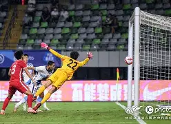 皇冠体育-武汉三镇篮板制胜备战中超深圳男篮关键时刻再遭质疑，现场解说直呼：冲刺阶段葡萄牙体育调整名单以备足总杯的简单介绍