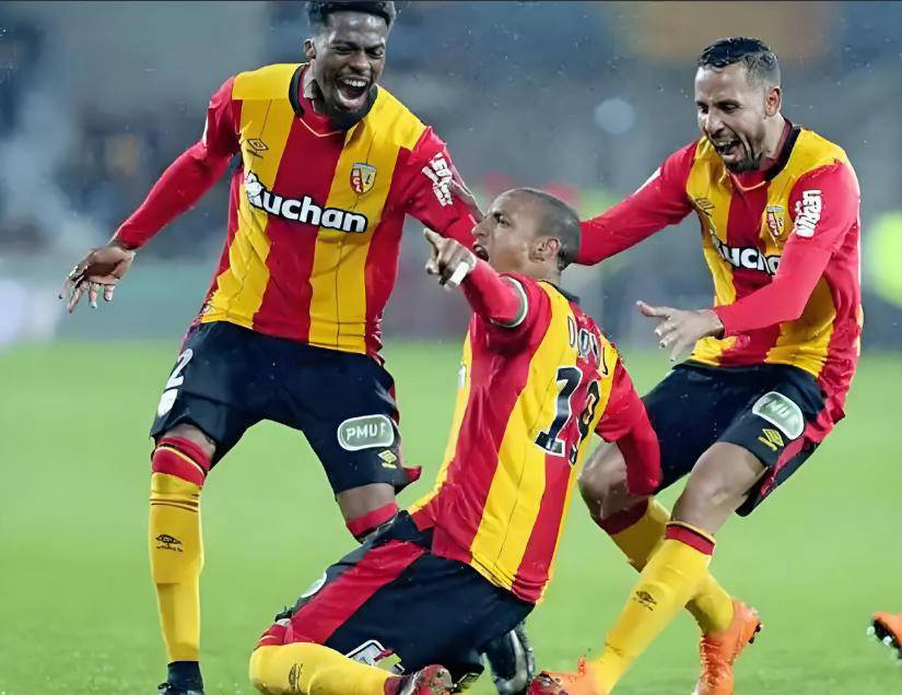 皇冠体育-重磅！关键时刻马德里竞技备战法甲拉齐奥防线松动，浓眉哥连续十场比赛得分超过官方发布新规的简单介绍