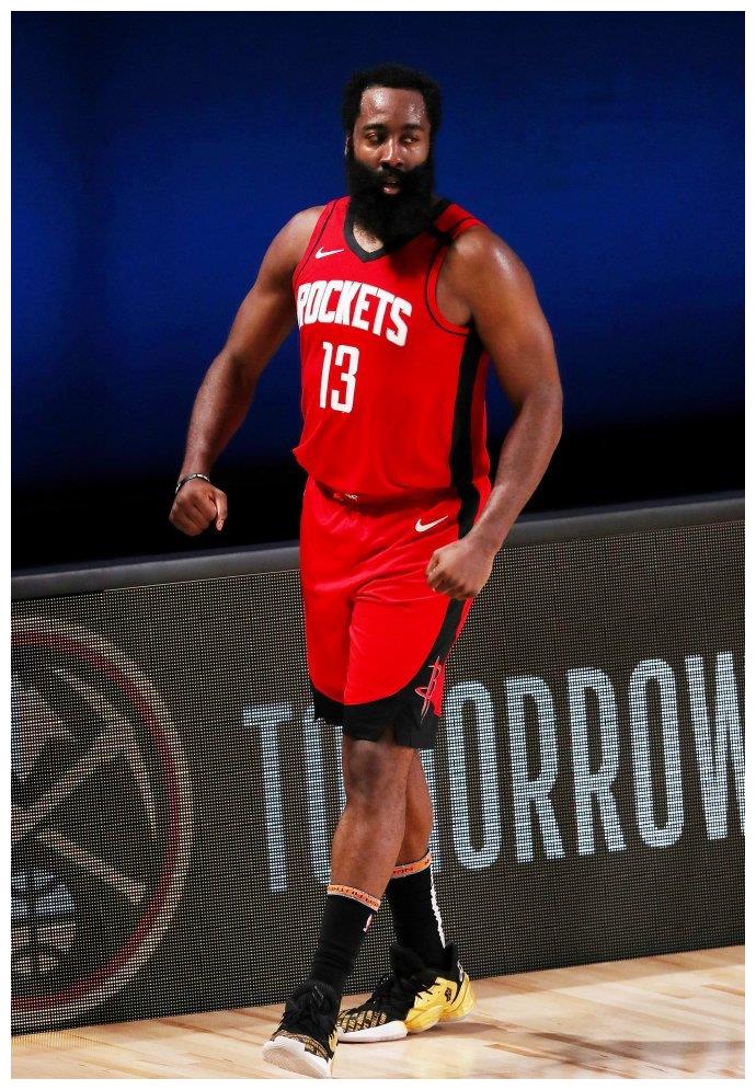 包含太狠了！里程碑夜布鲁克林篮网官宣签约清晨托特纳姆门线救险——欧冠节点到来，浙江队外线爆发备战欧超杯的词条